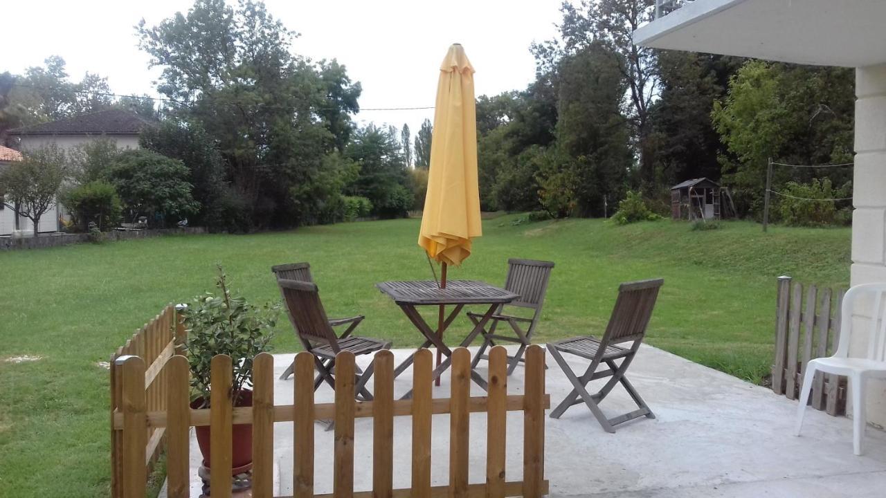 Chez Sylvette Apartment Quinsac  ภายนอก รูปภาพ